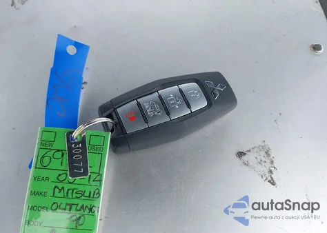 2024 Mitsubishi Outlander Se/Black Edition z USA, uszkodzony, nr VIN JA4J3VA89RZ076932